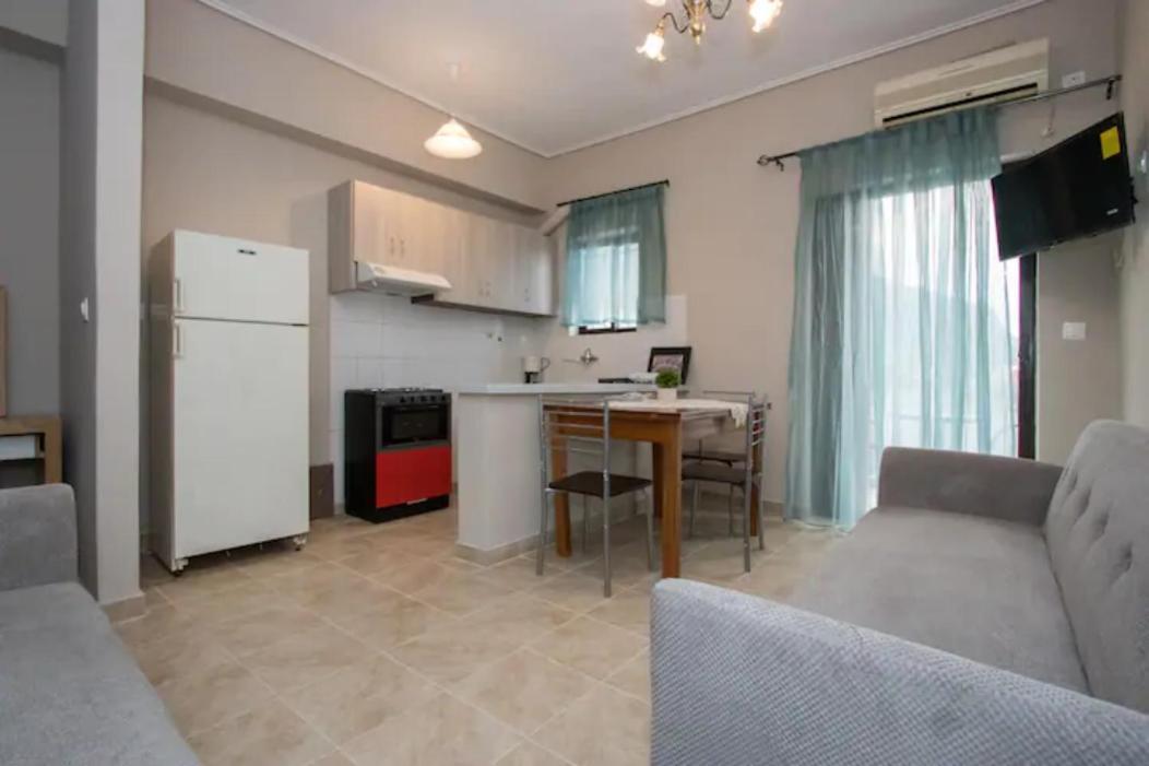 Vasileiou Apartments Kamena Vourla Eksteriør billede