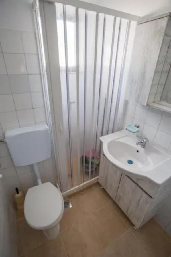 Vasileiou Apartments Kamena Vourla Eksteriør billede