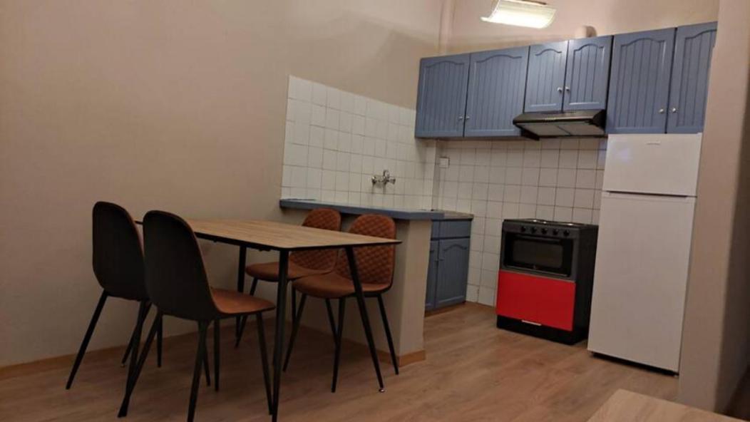 Vasileiou Apartments Kamena Vourla Eksteriør billede