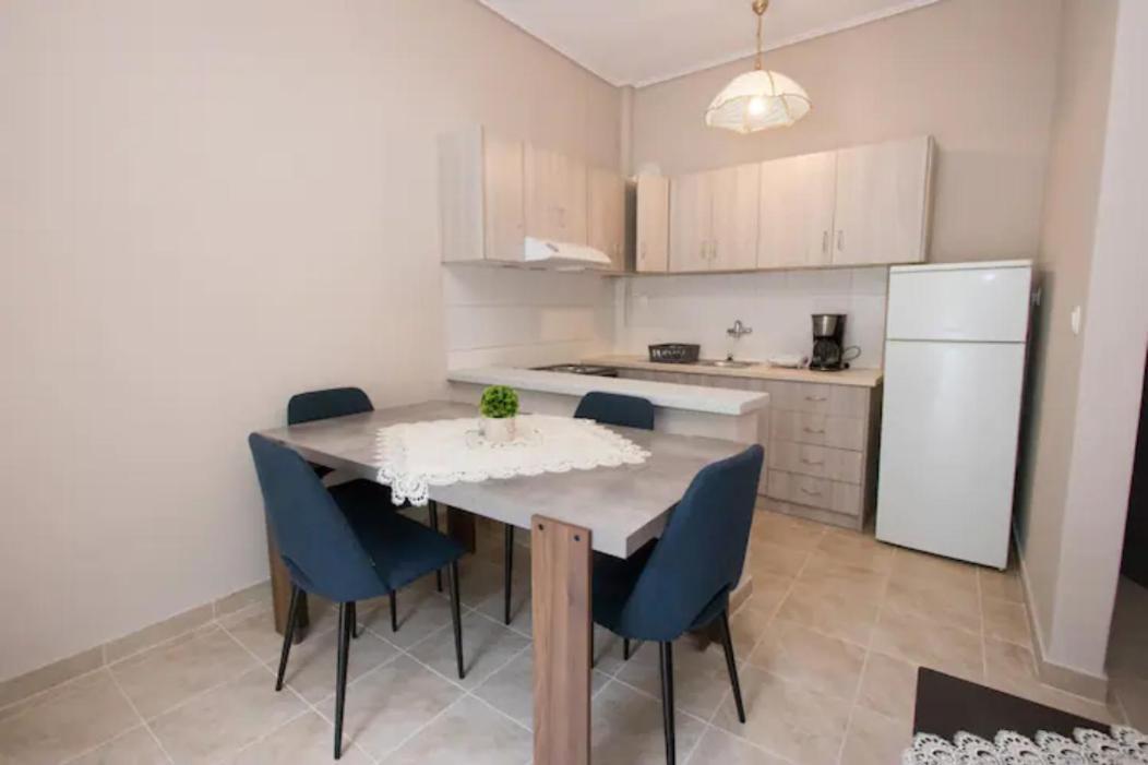 Vasileiou Apartments Kamena Vourla Eksteriør billede