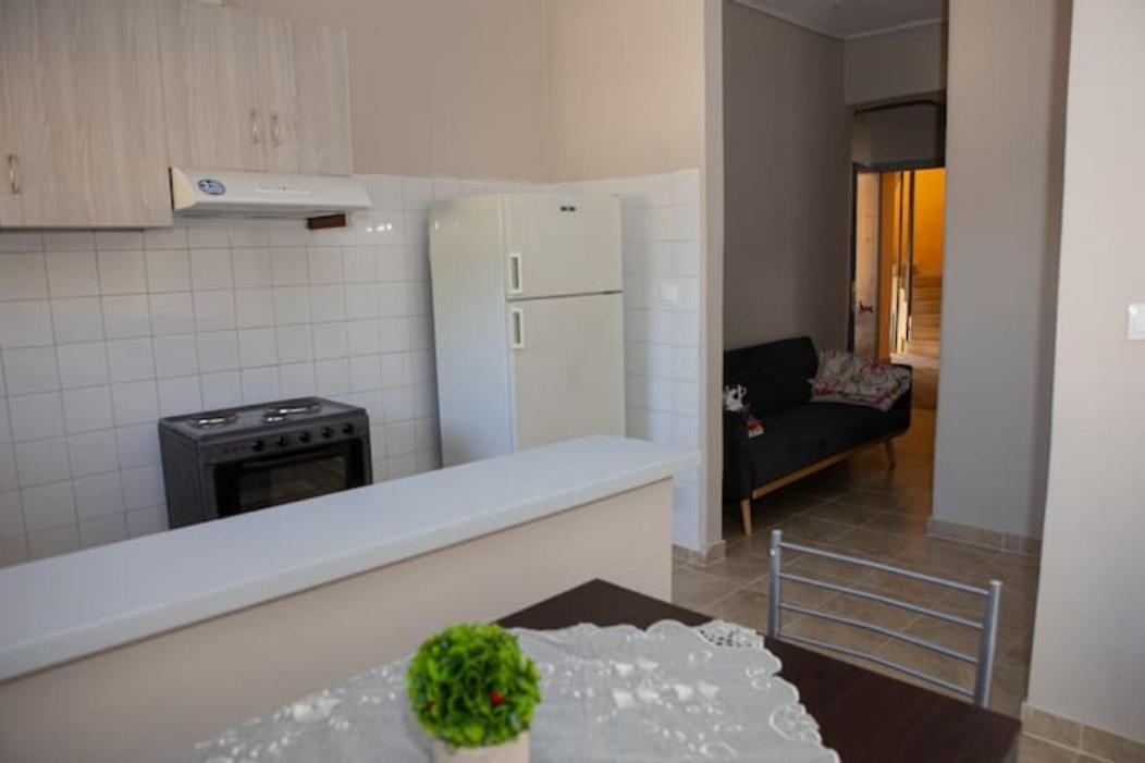 Vasileiou Apartments Kamena Vourla Eksteriør billede